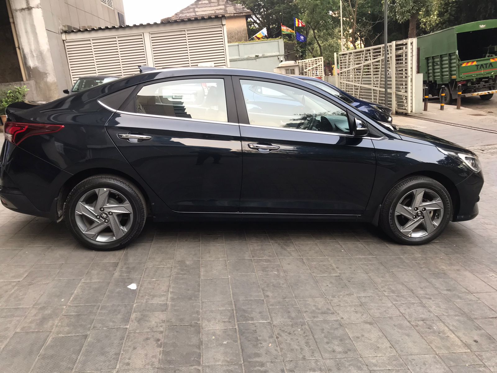 Hyundai Verna Mpi Ivt Sx Buy A Car Dhruvcars Com Since